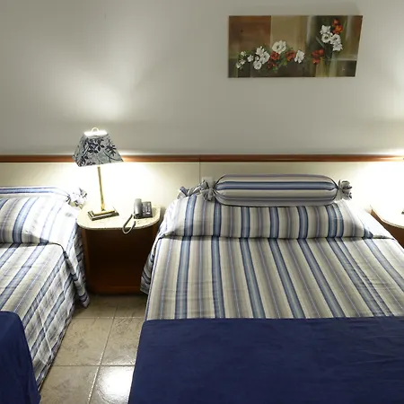 Hotel Colonial Plaza-3